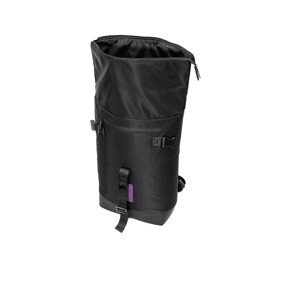 LFC Flip กระเป๋าเป้ผู้ใหญ่