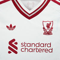 ADIDAS เสื้อแข่งผู้หญิงทรงครอปทีมลิเวอร์พูล ชุดเยือน ฤดูกาล 2026/27