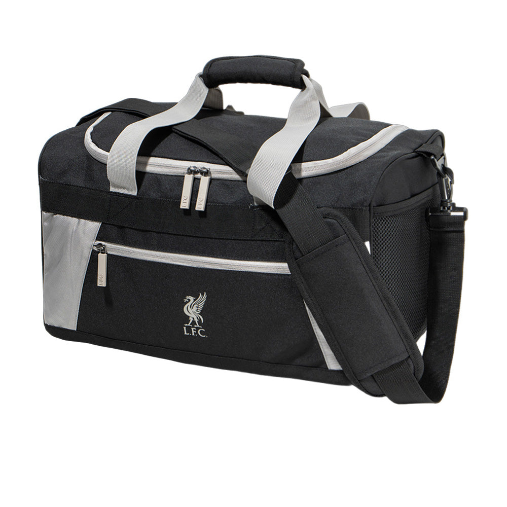 LFC Essentials Holdall 2025 กระเป๋าทรงหมอนผู้ใหญ่