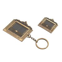 LFC Shankly Badge And Keyring Set
